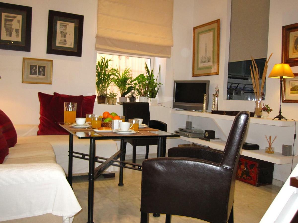 Apartamento En Centro Historico Con Parking Gratis เซบีญา ภายนอก รูปภาพ